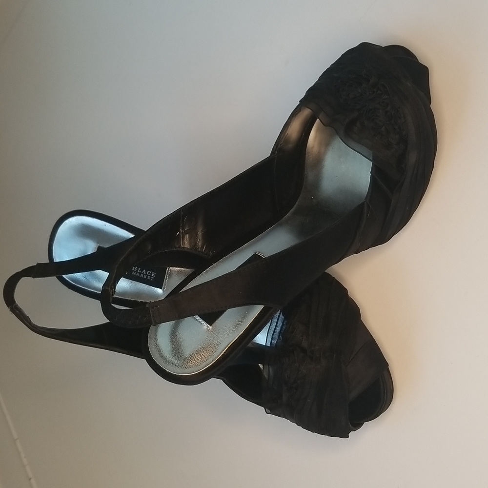 White House Black Market SURI heels with strappy back, peep toe, silky material